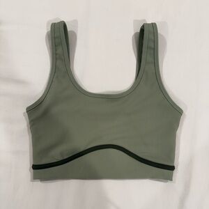 WILO sports bra